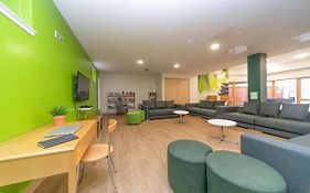 Joivy Affordable 3,4,5 And 12 Bed Private Flats Next To Royal Mile (Adults Only)
